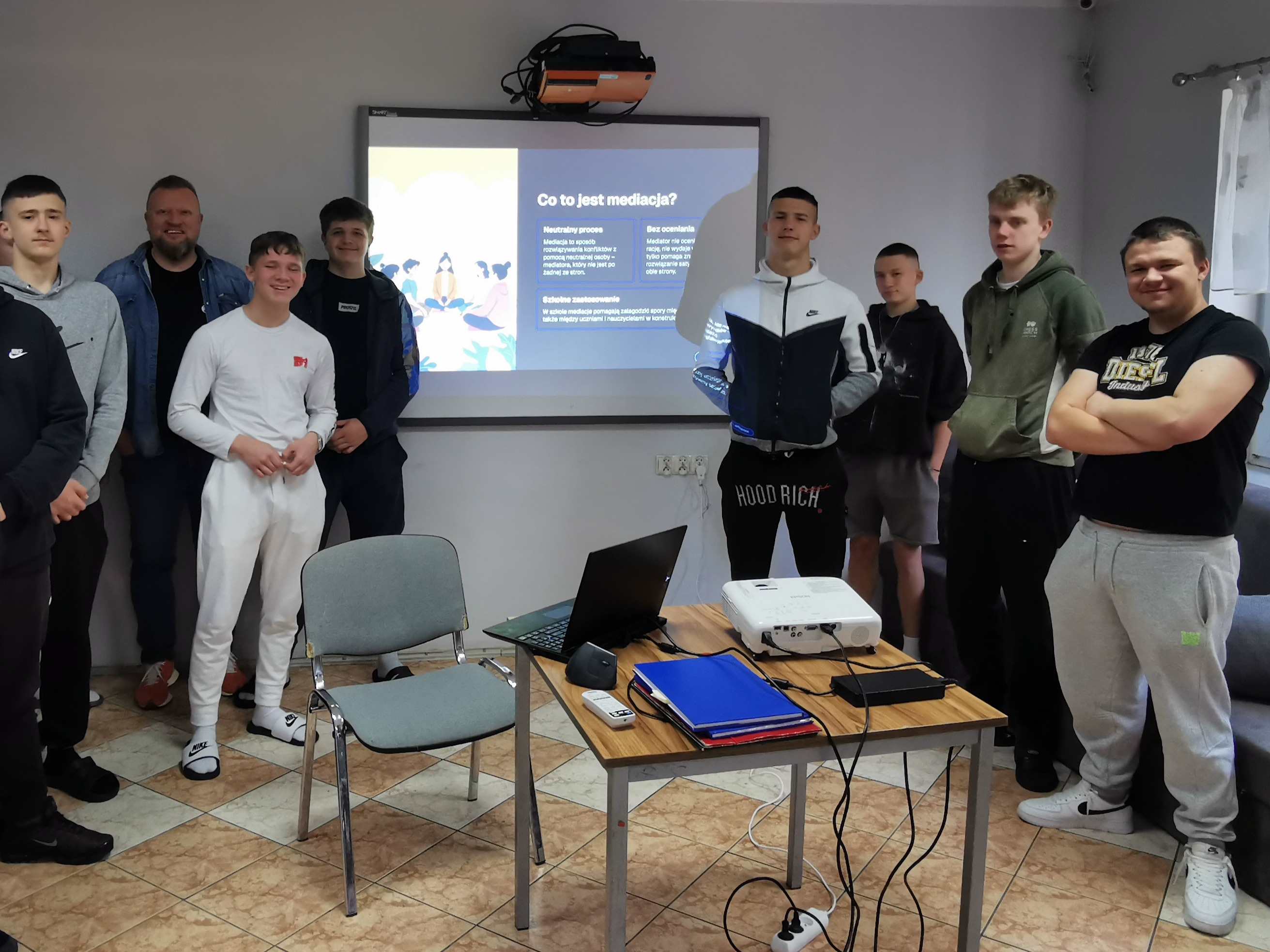 Mediacje w szkole: Wspólnie budujemy bezpieczne i pełne szacunku szkoły